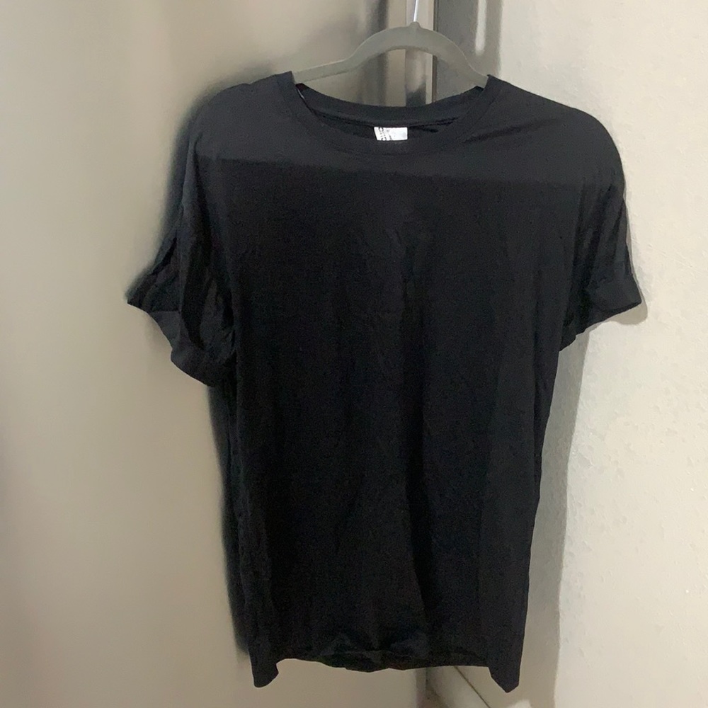 T-shirt dress, black.